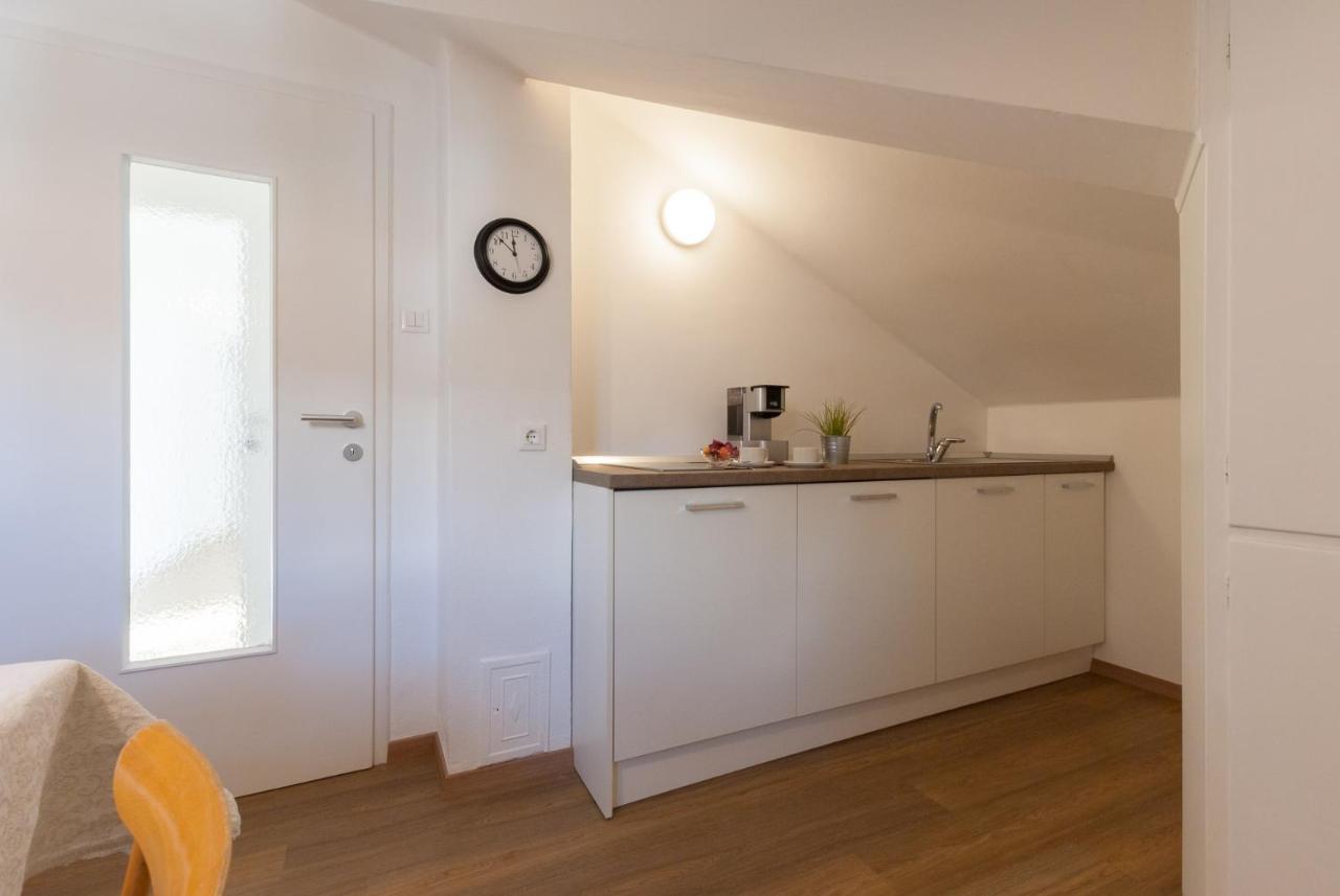 Haus Kuen Apartment Мерано Екстериор снимка